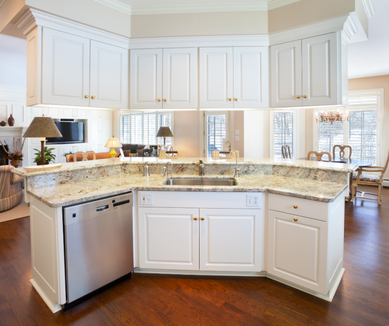 Traditional Kitchens Gallery | DreamMaker Bath & Kitchen of Greenville ...